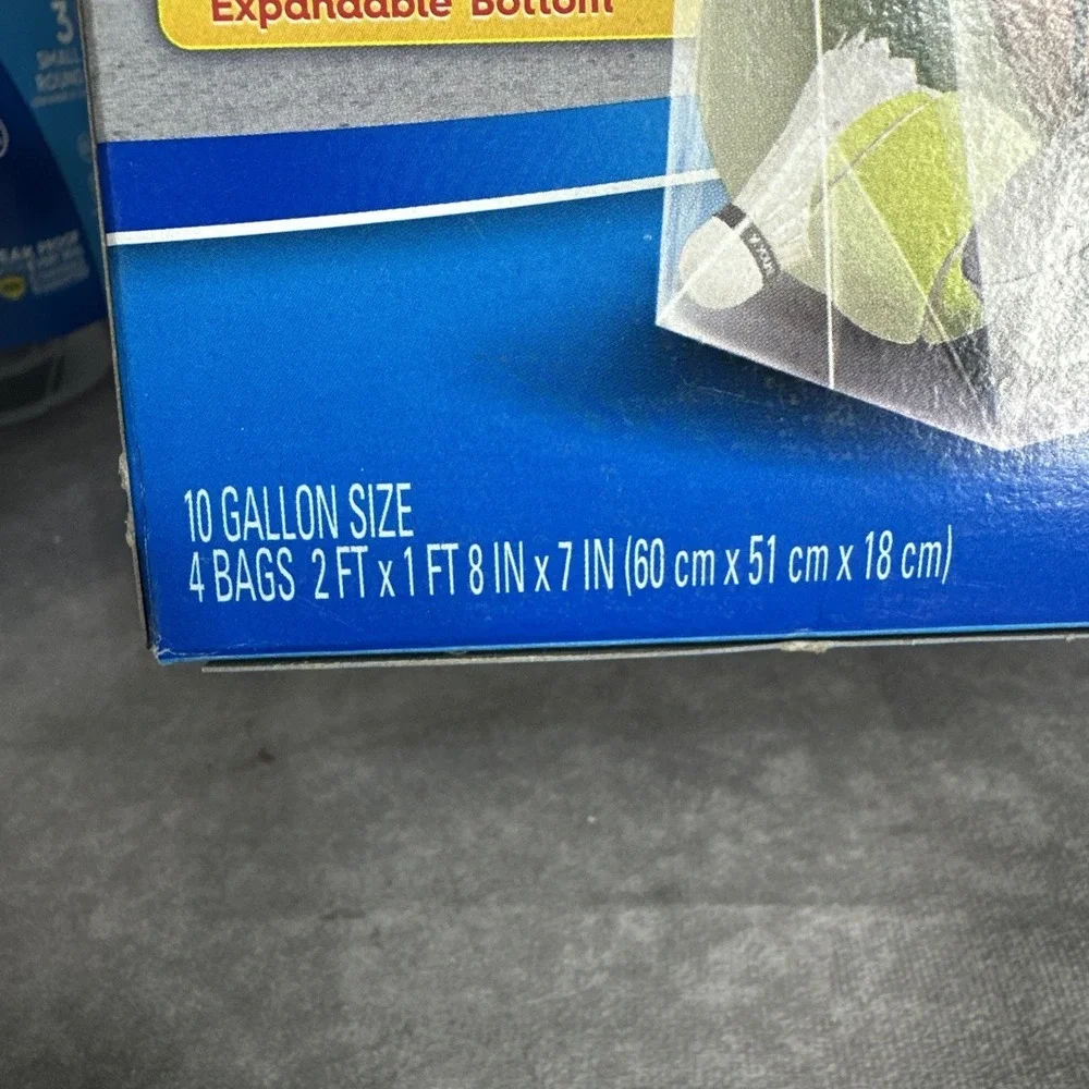 New Ziploc Big Bags 4 Count XL Stand & Fill Bags Expandable Bottom 2 'X 20